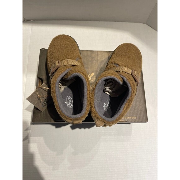 Chaco Big Kids Ramble Fluff Shoes Natural Brown Size 5M New In Box - Picture 3 of 9